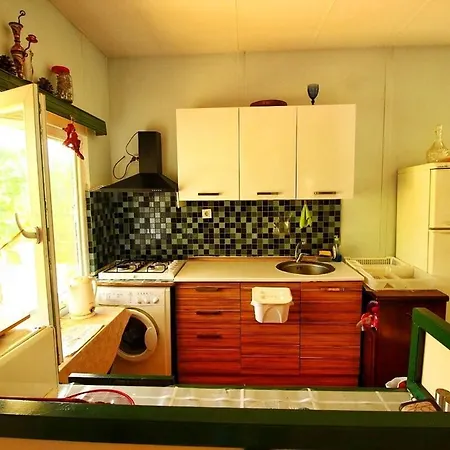Agora Evi *